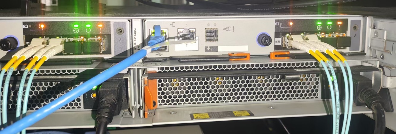Lenovo V5000V2 node1、node2 service 652-2
